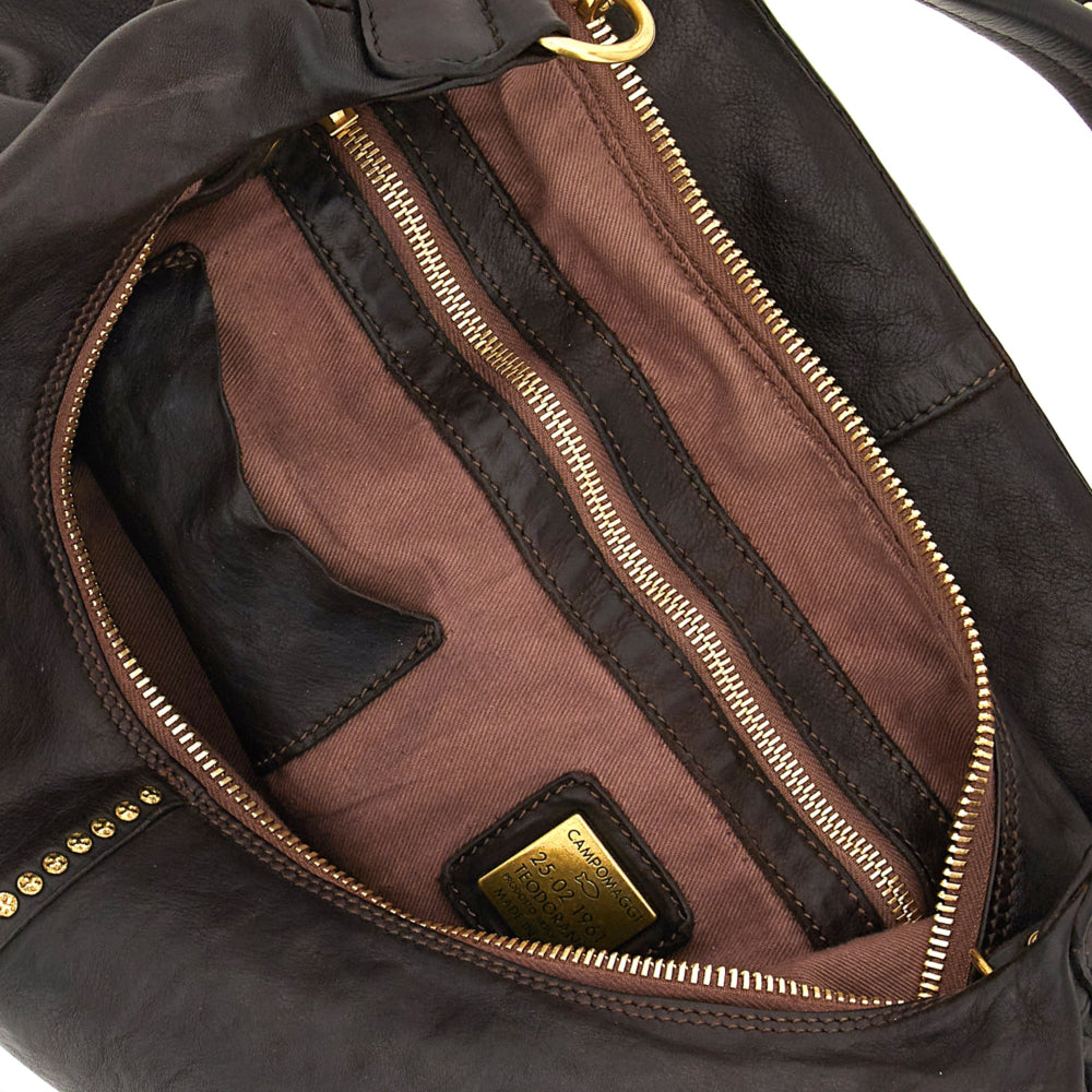 Campomaggi Wanda Kura C045720ND borsa a spalla donna in pelle testa di moro con borchie Made in Italy