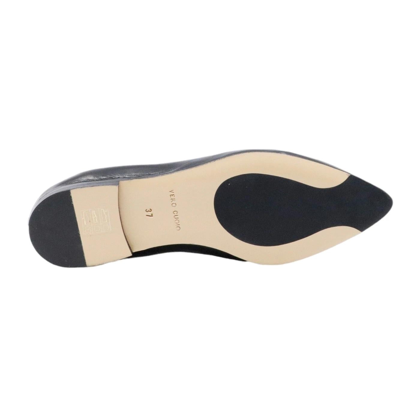 Mocassino donna Triver Flight con frangia realizzato in pelle nappata di colore nero