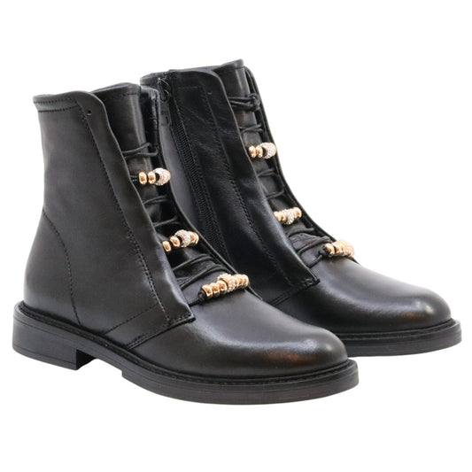 MJUS T81215 stivaletto donna in pelle nera con zip e accessorio gioiello