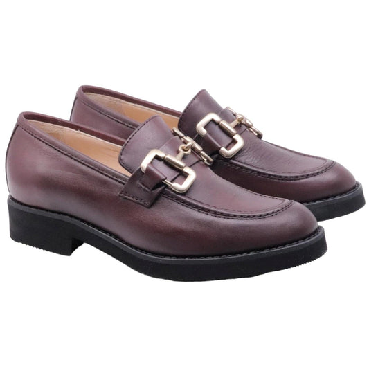 Mocassino donna Le Briella Z800F in pelle nappata di colore bordeaux con morsetto
