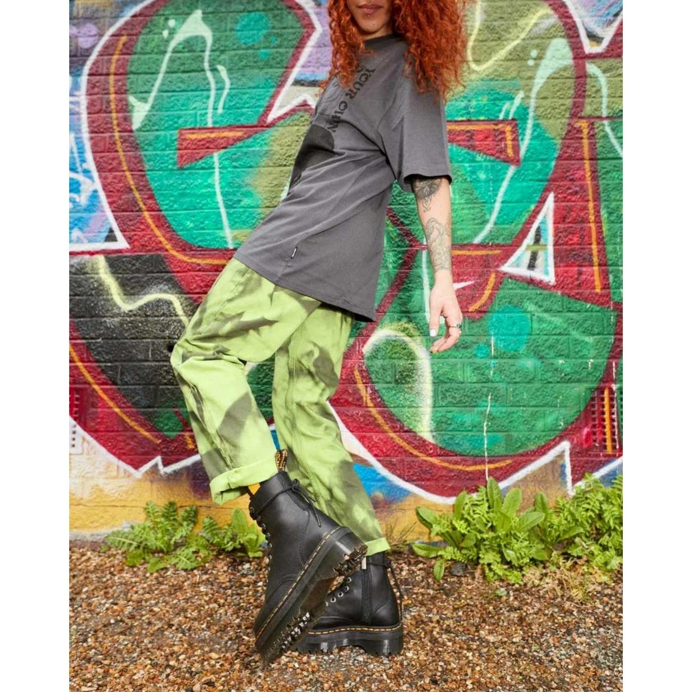 Dr. Martens Jadon III anfibio platform donna in pelle pisa nera