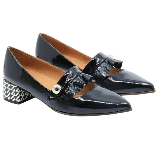 Decolletè Chie Mihara Jakarta in pelle lucida nera