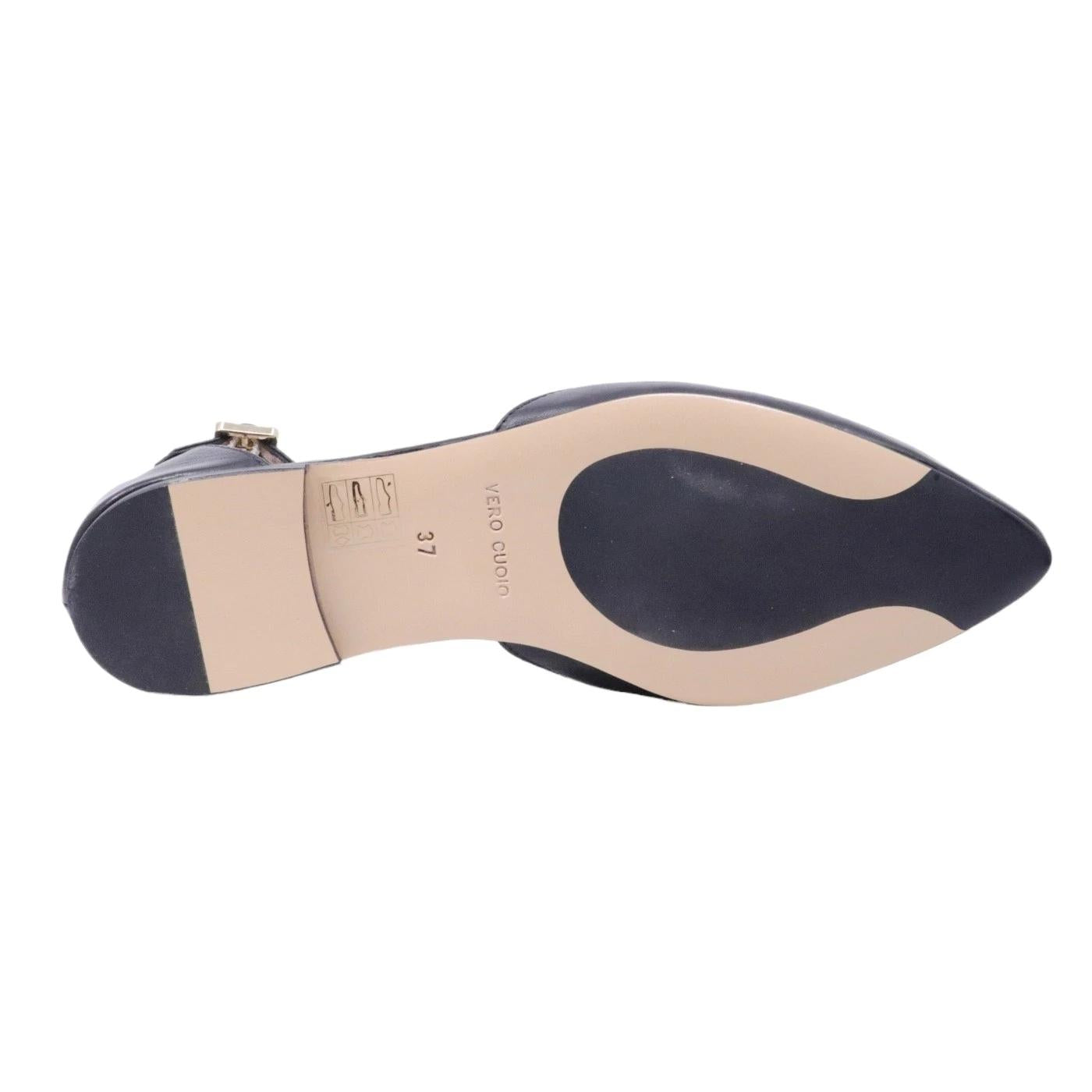 Ballerina donna Triver Flight realizzato in pelle nappata di colore nero
