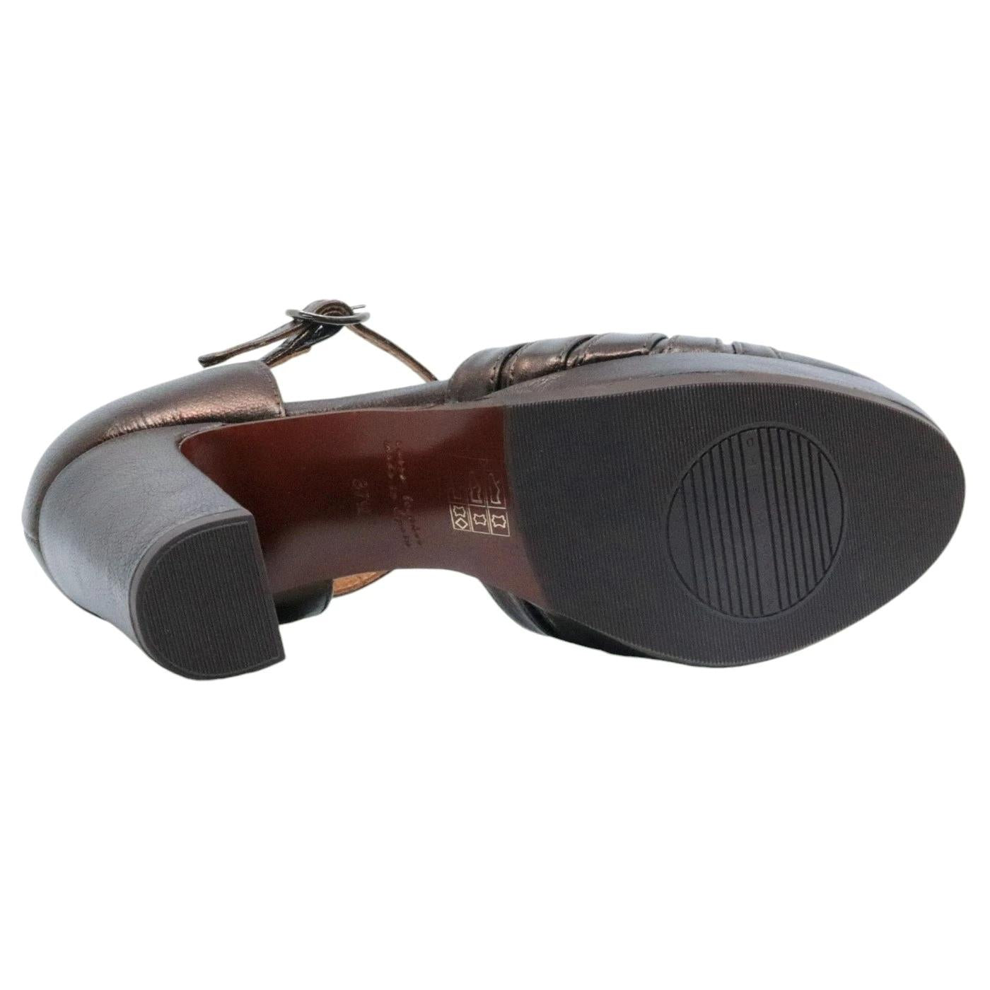 Decolleté Chie Mihara Yaisu per donna in pelle laminata marrone