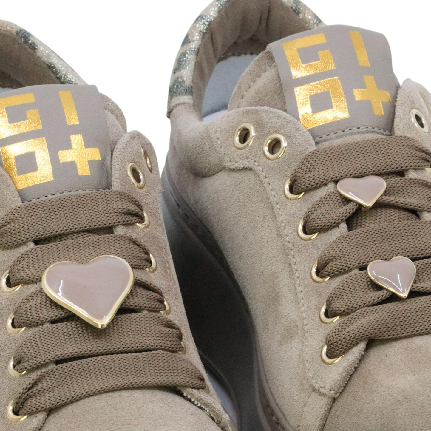 GIO+ PIA430A Combi sneaker donna in camoscio tortora con accessori passanti