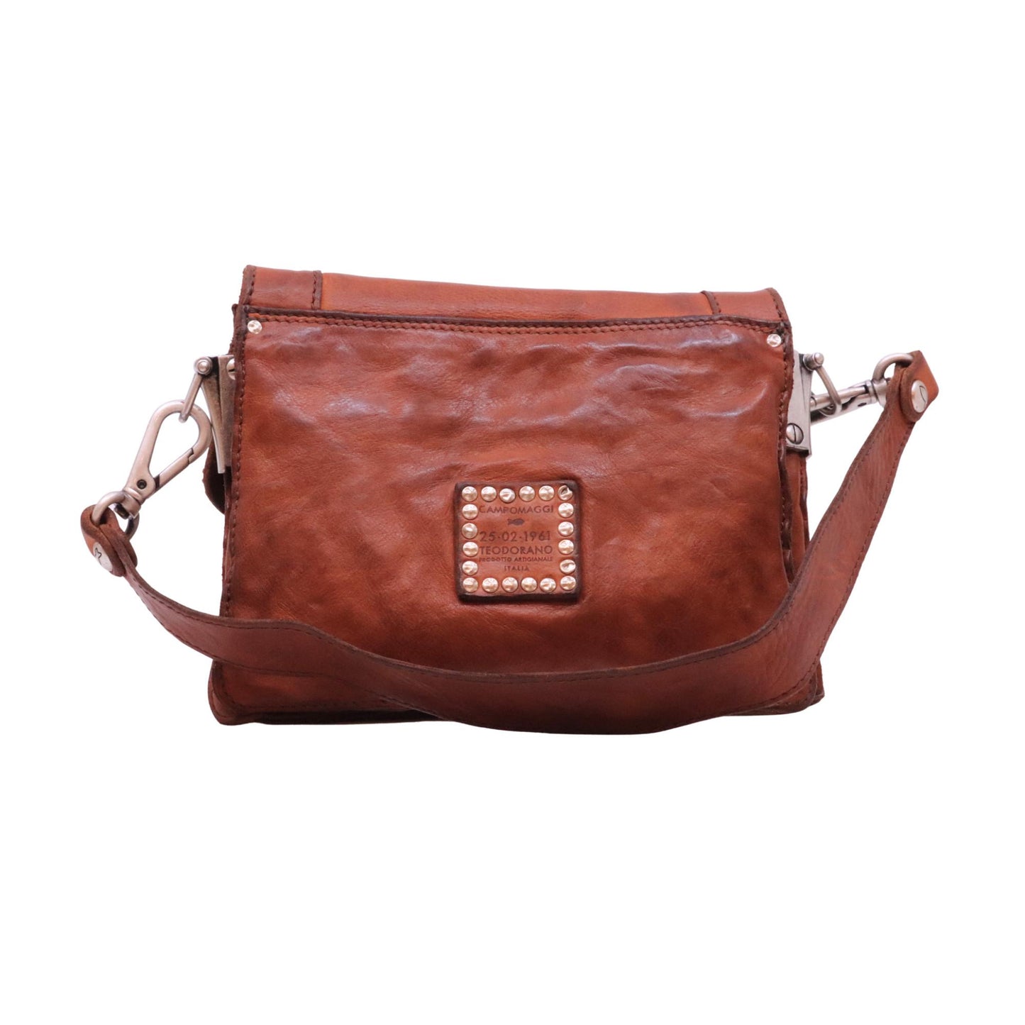 Campomaggi Agnese C016500ND borsa a tracolla in pelle cognac con borchie metalliche