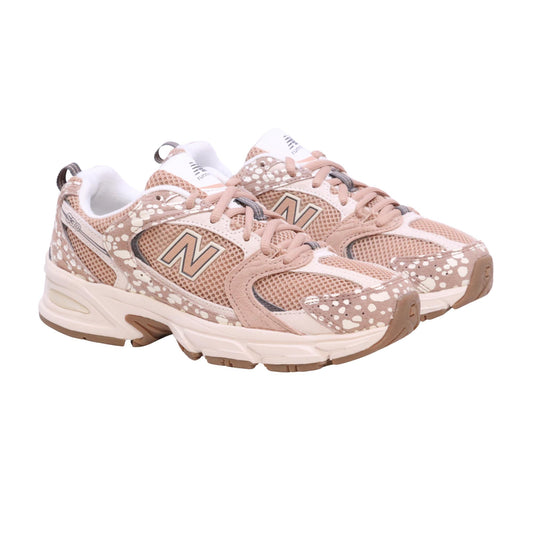 New Balance 530 Flat Taupe sneaker in tessuto taupe e rosa