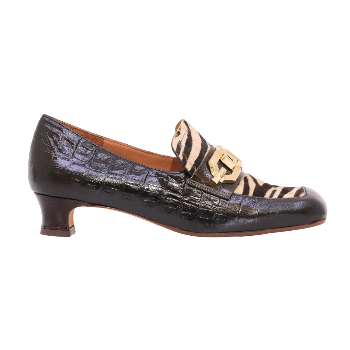 Chie Mihara Ivander Multi mocassino donna con tacco in pelle nera e stampa zebra 