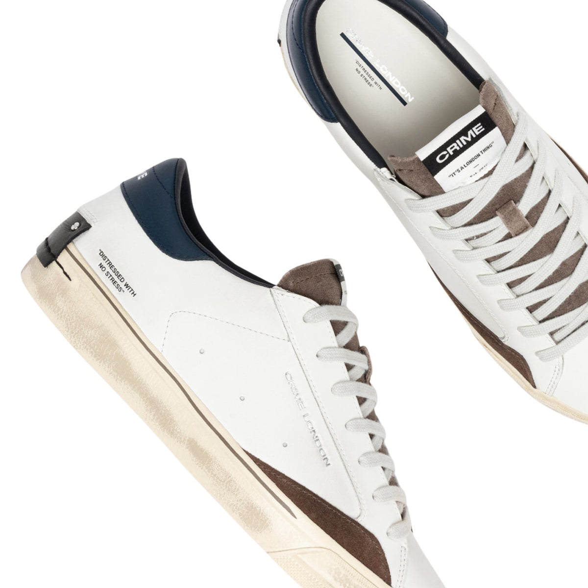 Crime London Distressed 2.0 Navy Oak 10055 sneaker uomo in pelle bianca e camoscio marrone 