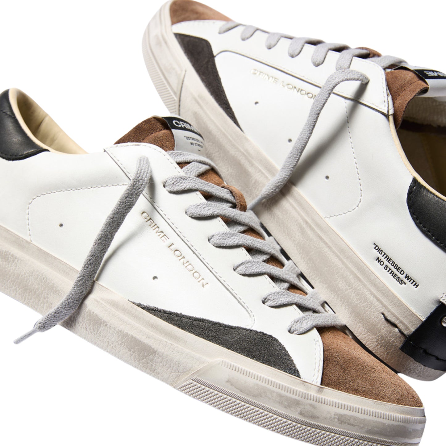 Crime London Distressed 2.0 Downtown Brown 11072 sneaker uomo in pelle bianca e camoscio marrone 