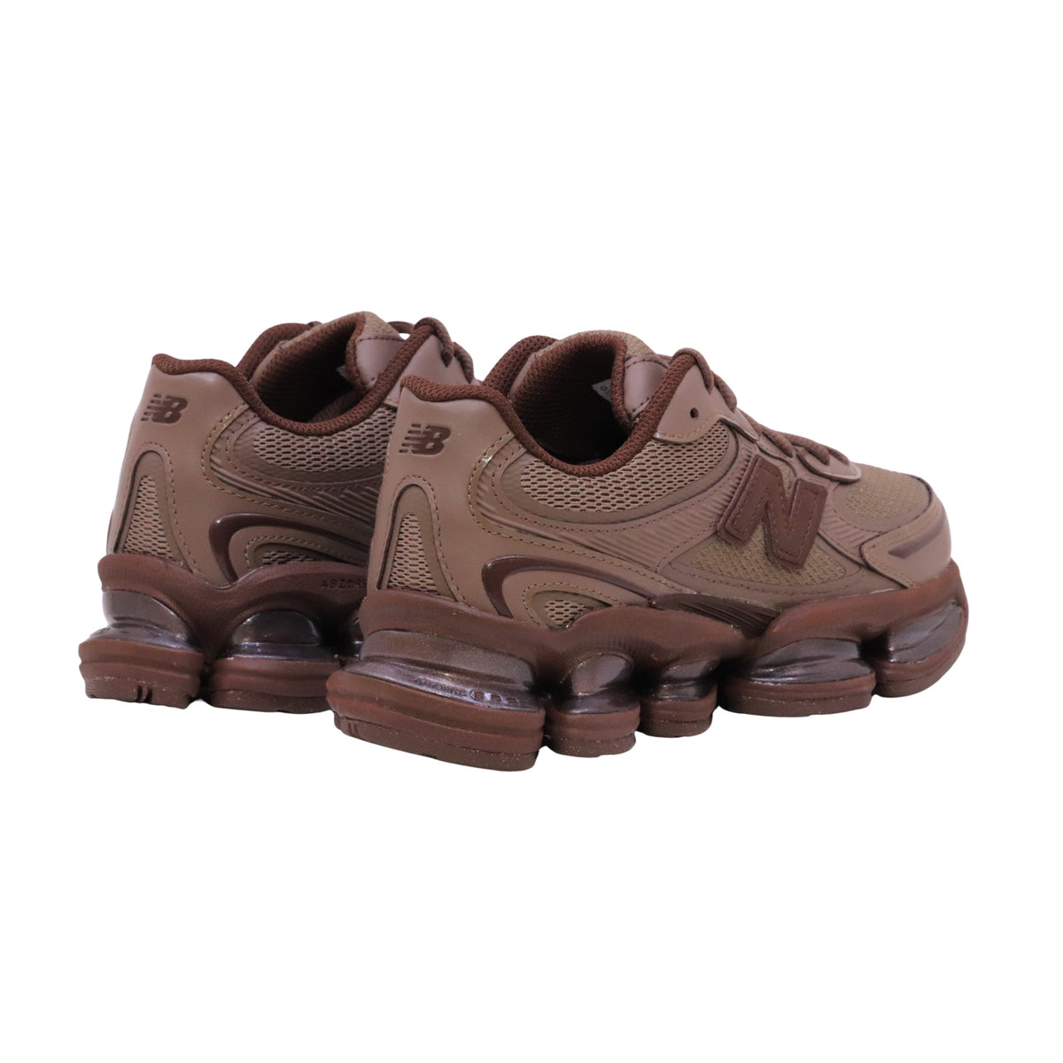 New Balance ABZORB 2000 U20004EY sneaker unisex marrone in tessuto tecnico e pelle 