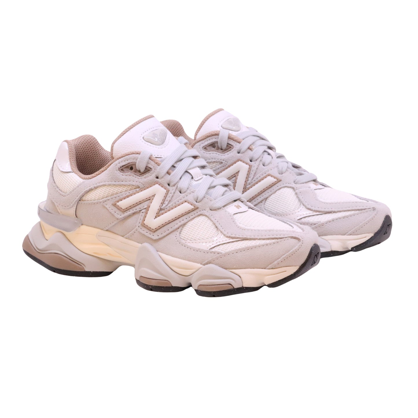 New Balance 9060 Driftwood Sea sneaker unisex in mesh e camoscio grigio ghiaccio 