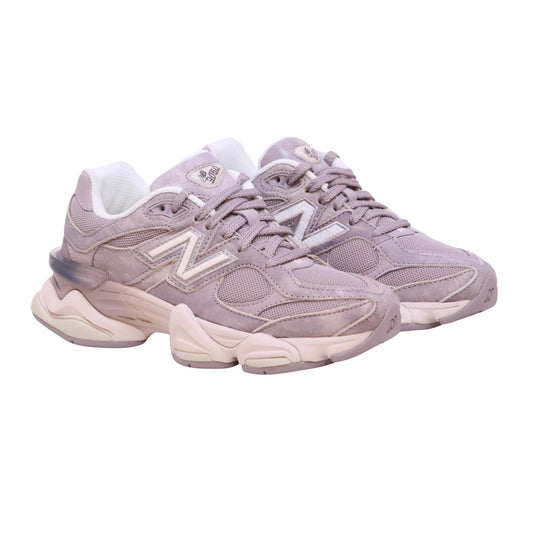 New Balance 9060 Truffle Salt sneaker donna in nubuck 