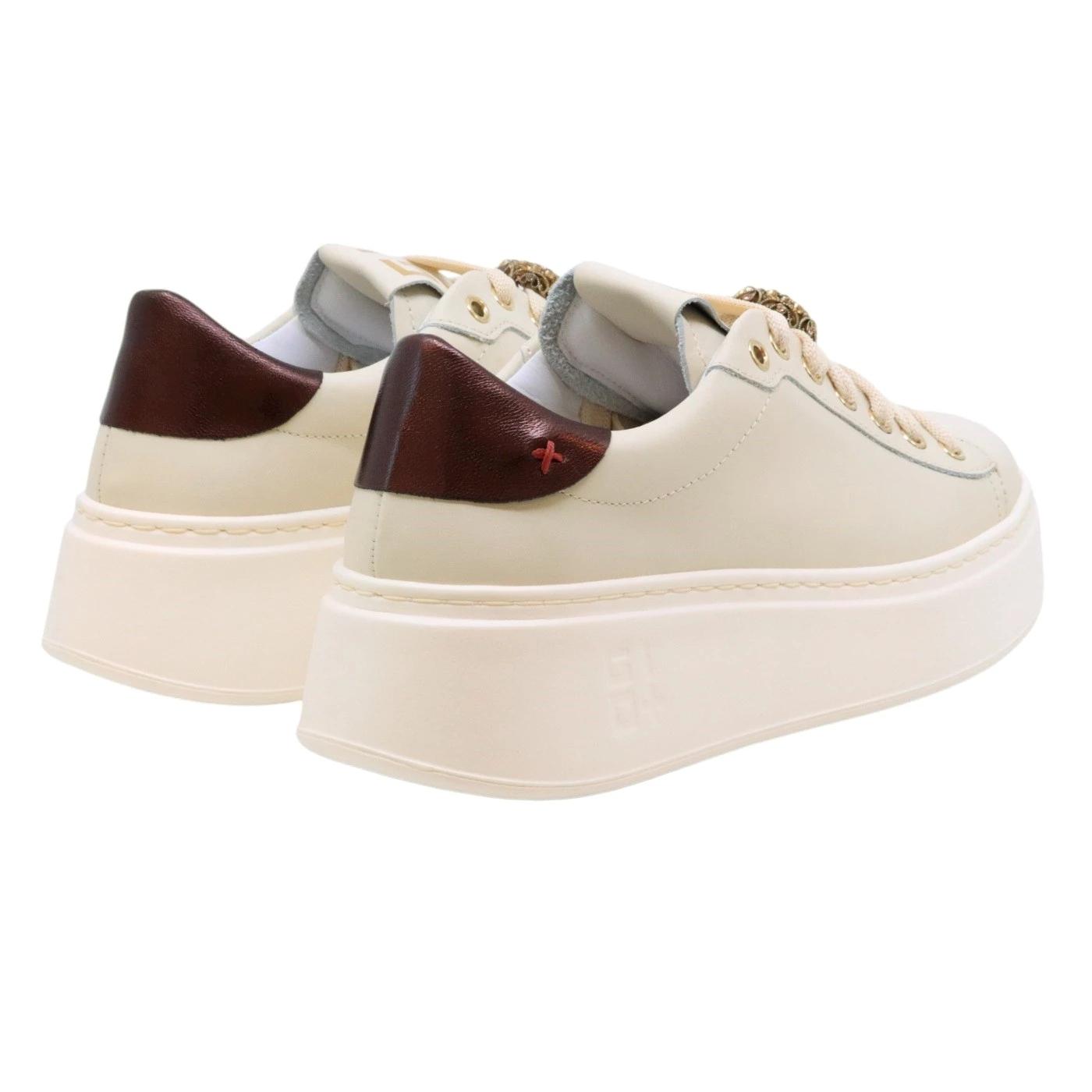 Sneaker donna Gio+ PIA250A in pelle latte 