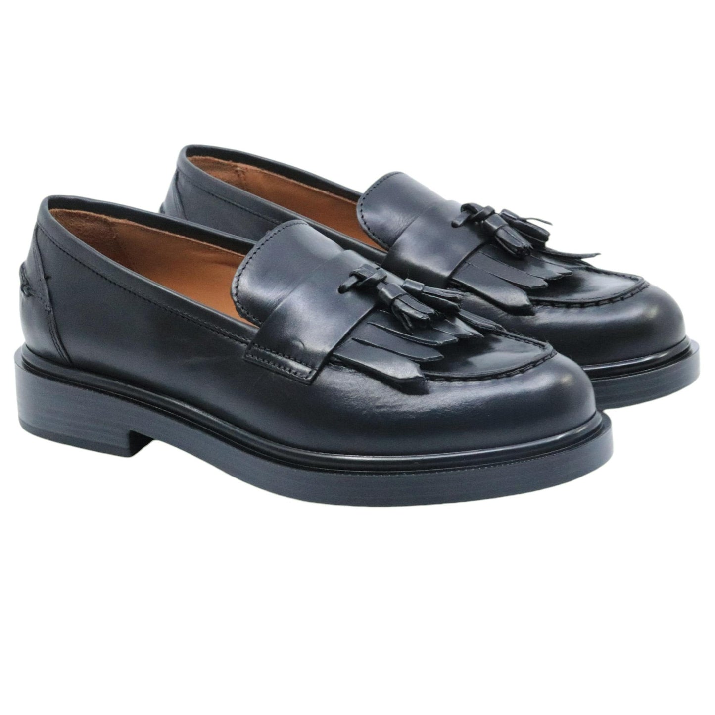 Mocassino donna Triver Flight 709-24 in pelle nera caratterizzato da un mappetto 