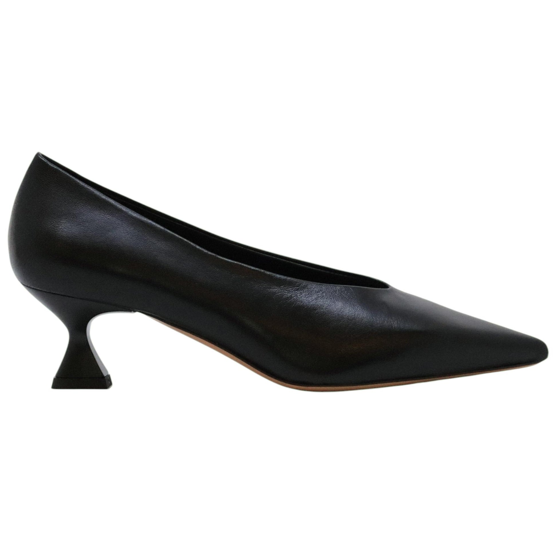 The Seller SS108 décolleté donna in pelle nera 