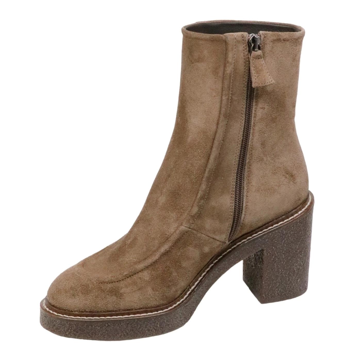 Stivaletto da donna Triver Flight in pelle scamosciata di colore marrone 