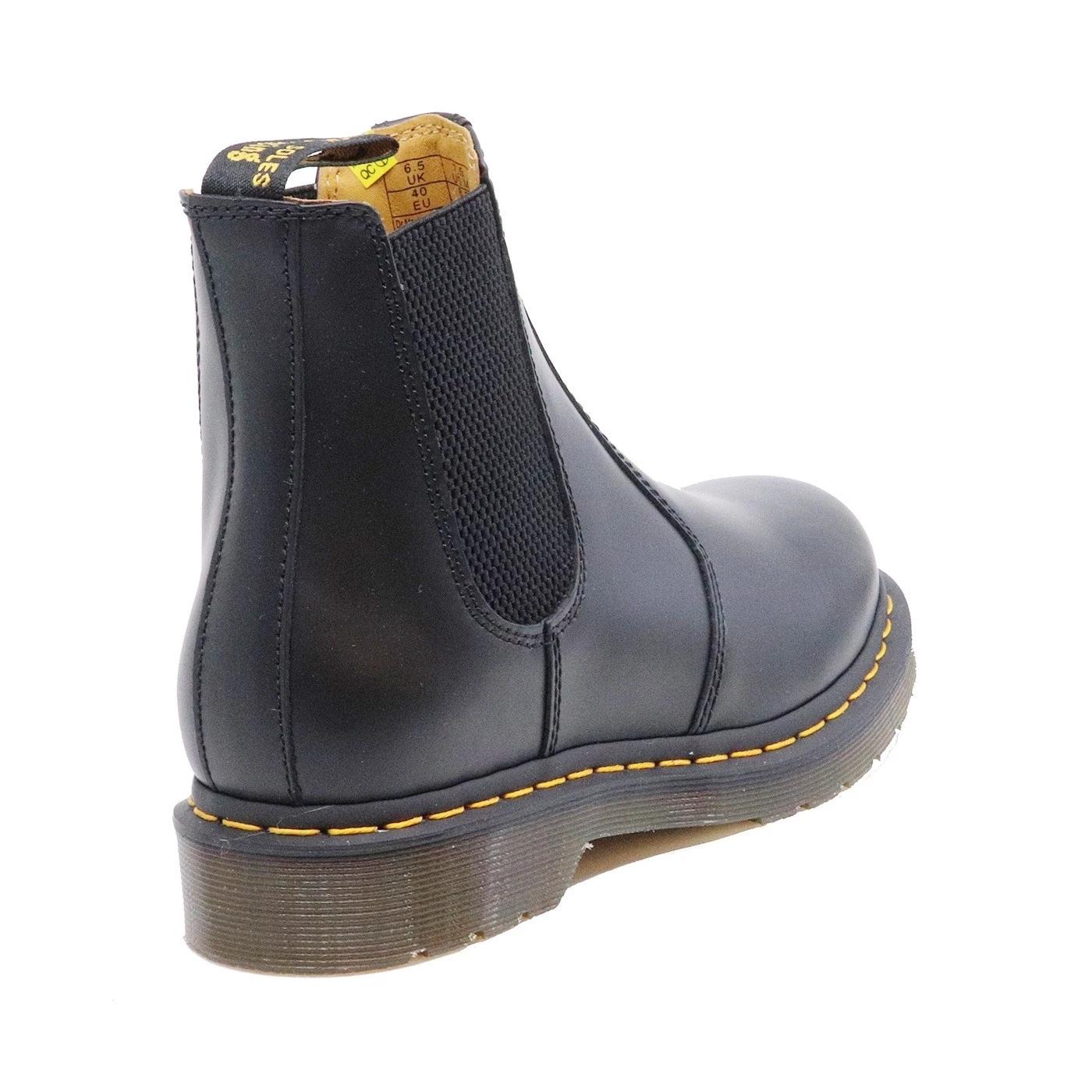 Dr. Martens 2976 YS Beatles in pelle smooth nera 