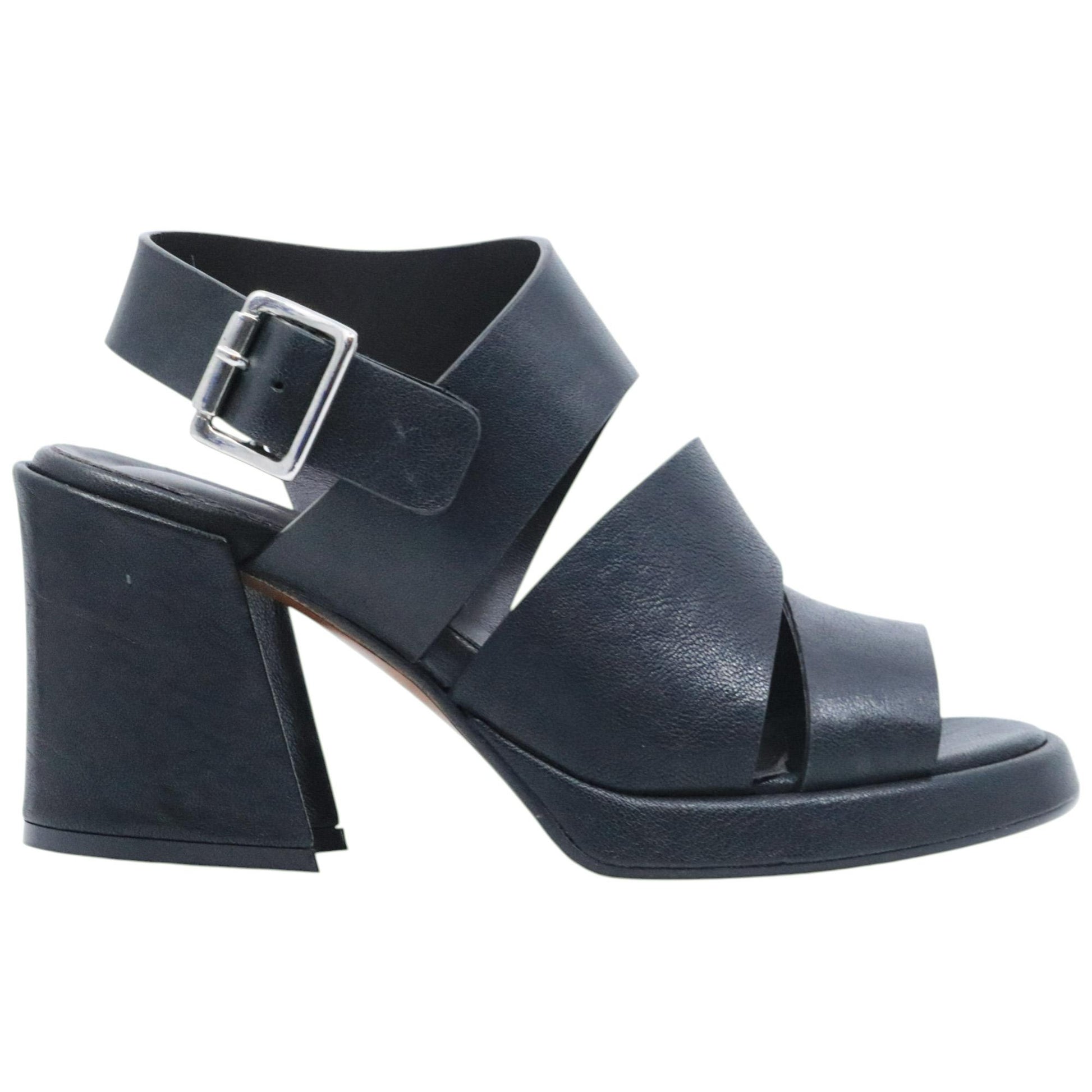 Sandalo con tacco Curiositè 2740 in pelle nera 