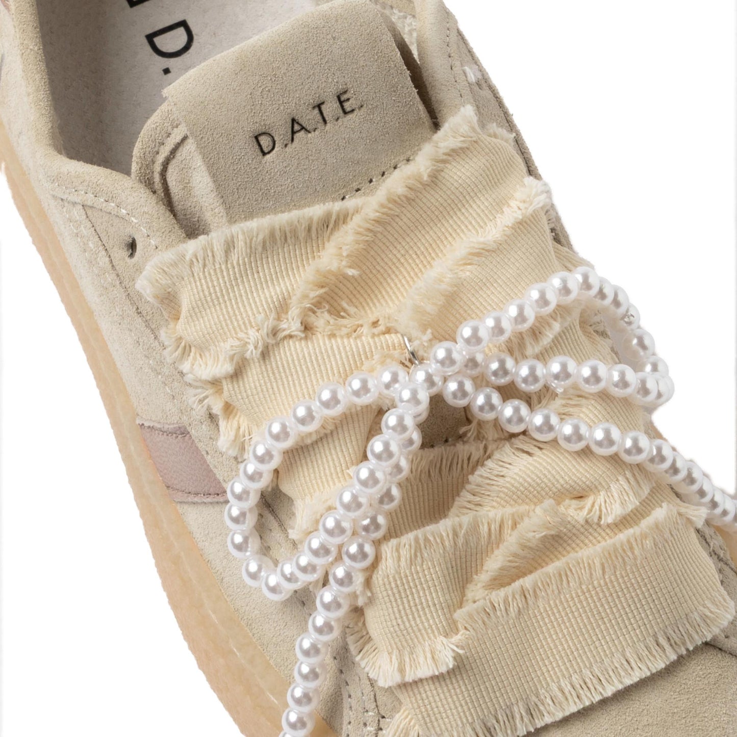 D.A.T.E. Tender Bow TE-BW-BI sneaker donna in camoscio beige con fiocco 