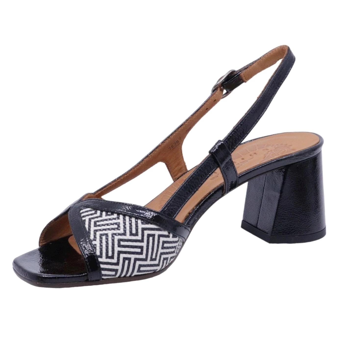 Chie Mihara Ruby sandalo donna in pelle lucida nera e stampa bianca 