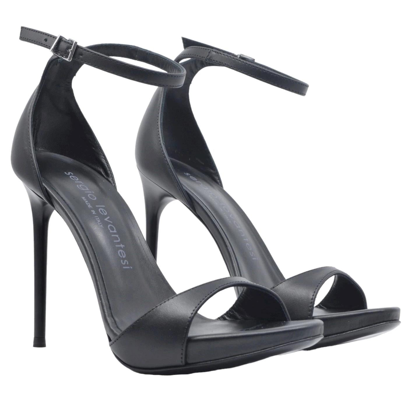 Sandalo con tacco Sergio Levantesi Zuma in pelle nera 