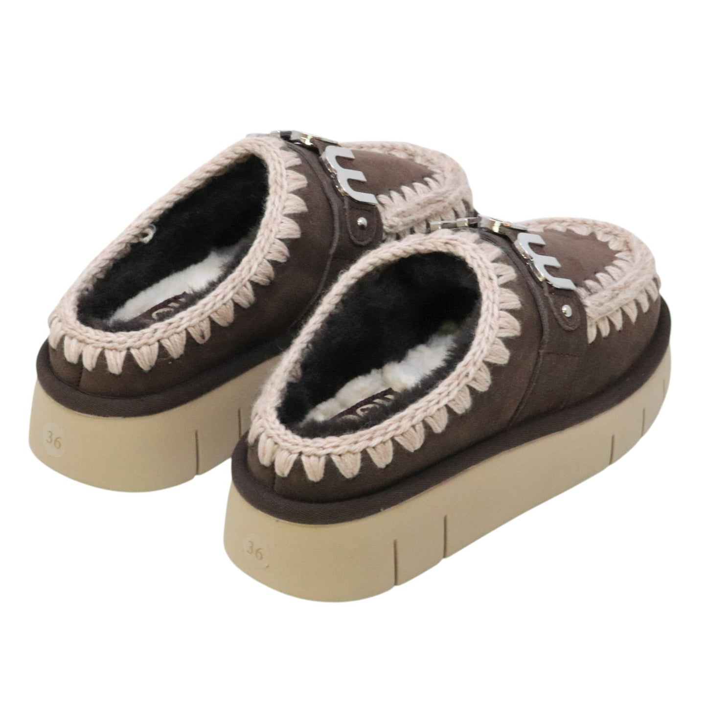 Mou Bounce clog metal logo sabot donna in montone mocha 