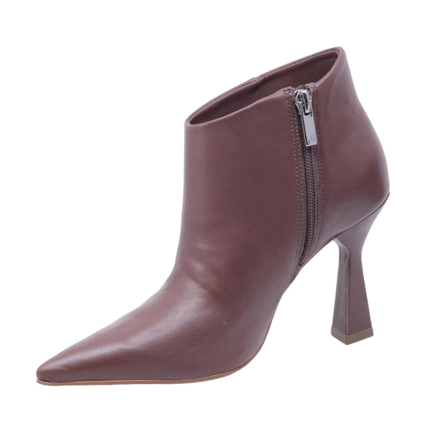 Tronchetto donna Carrano in elegante pelle di colore marrone 