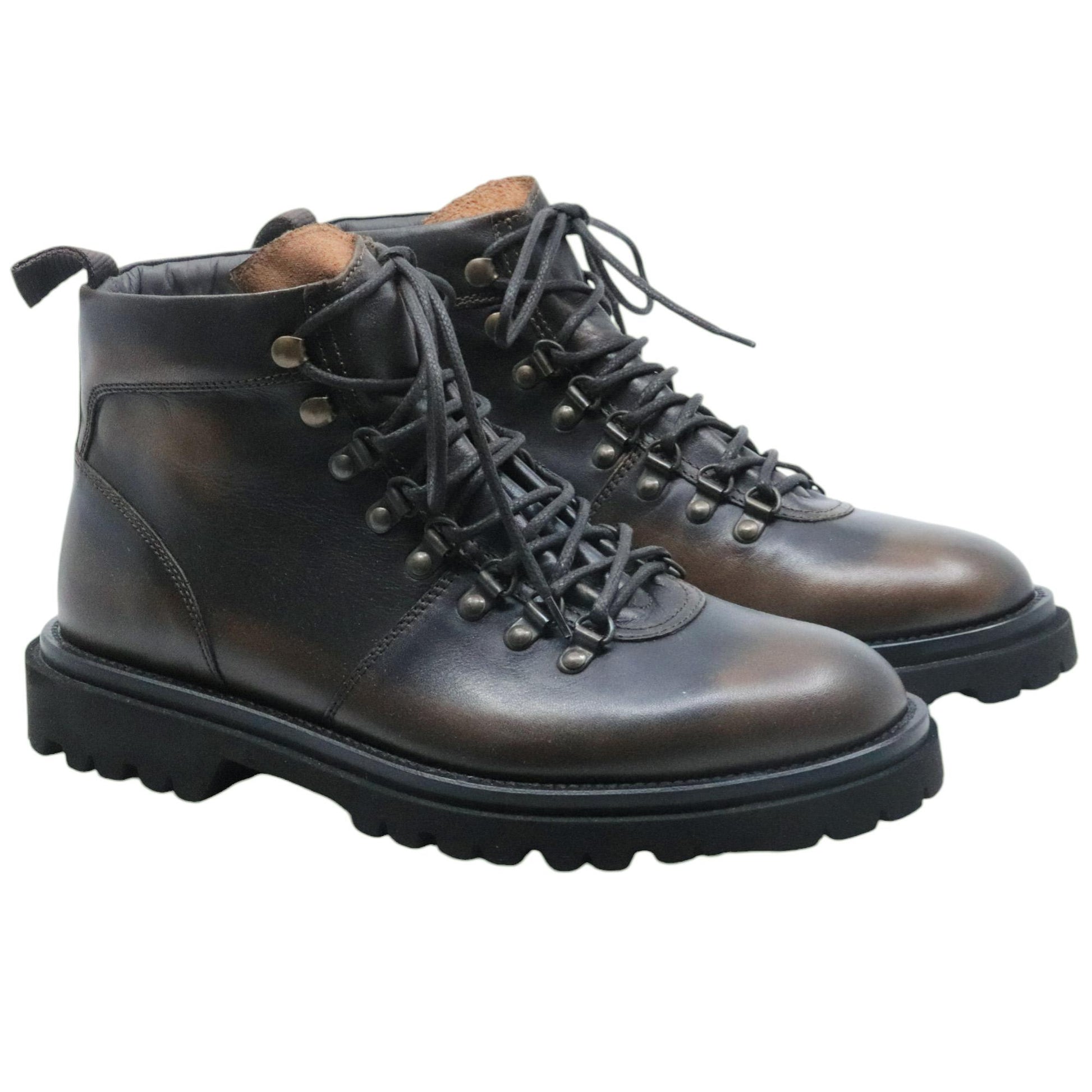 Stivaletto Pedula Antica Cuoieria 22810 in pelle nera con sfumature marroni 