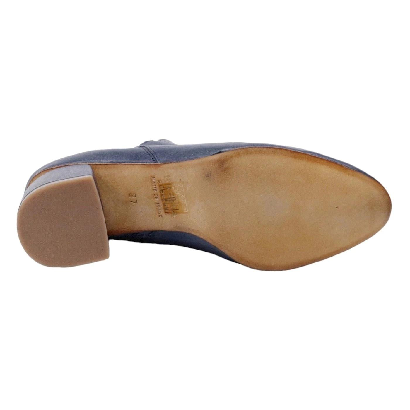 Stivaletto donna Kudetà in morbida pelle di colore blu 