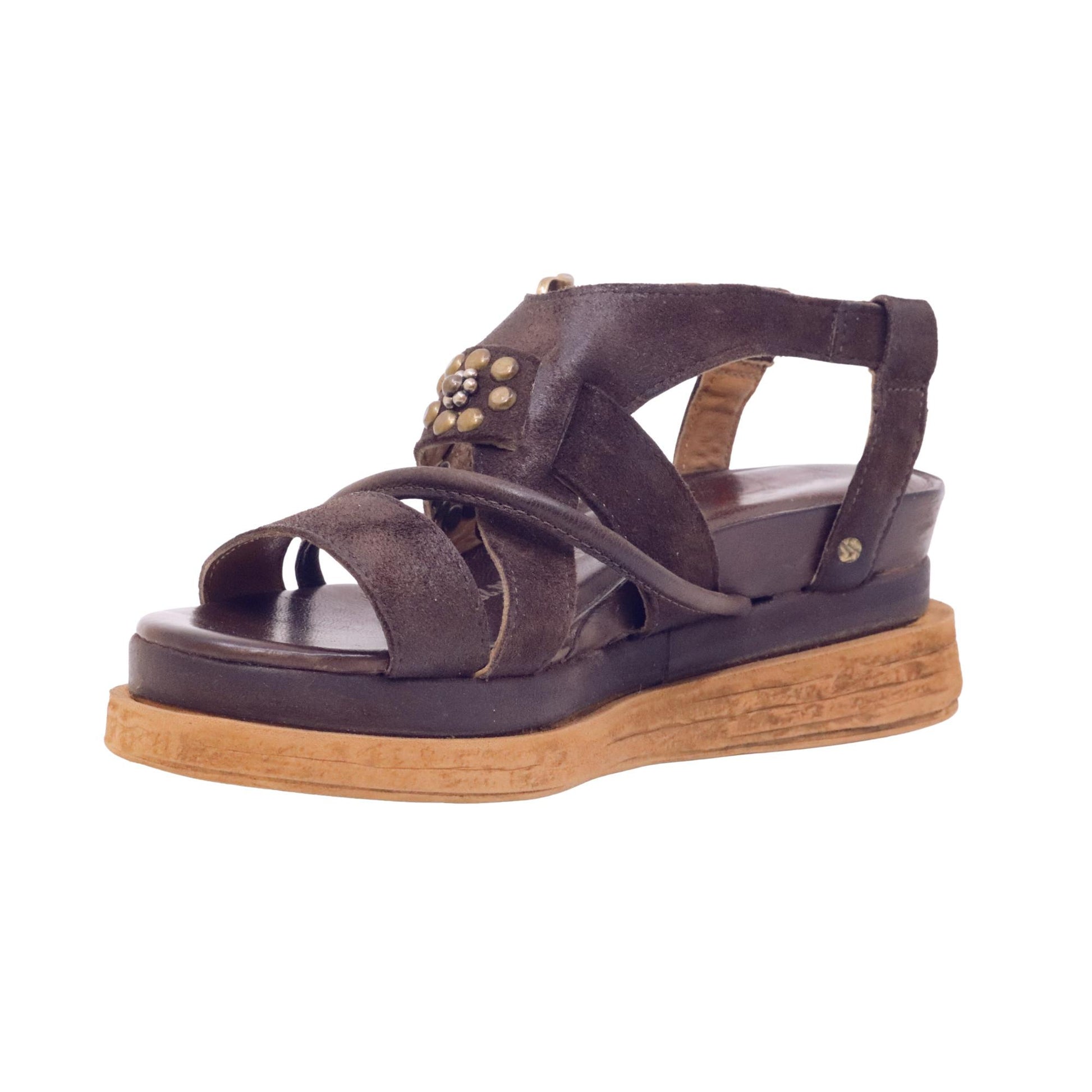 A.S.98 Liuba A15053 sandalo donna in camoscio con borchie e cinturino 