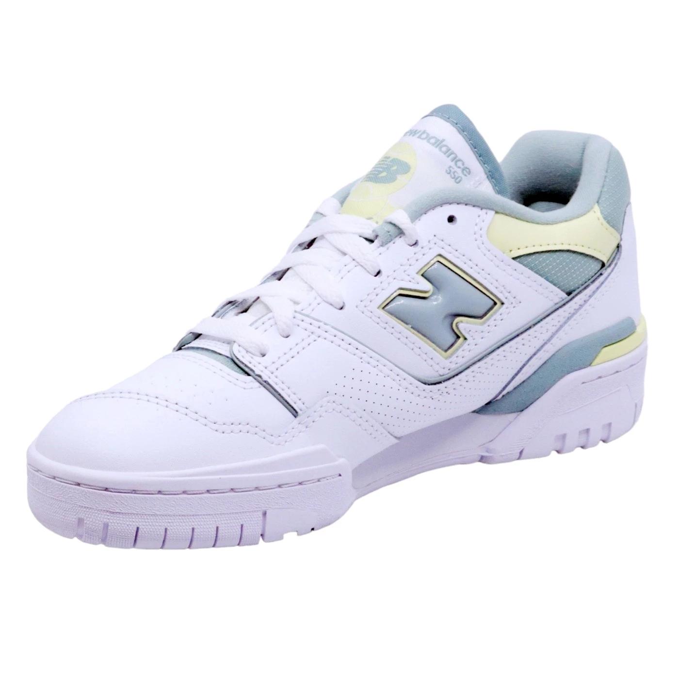New Balance 550 sneaker unisex in pelle bianca 