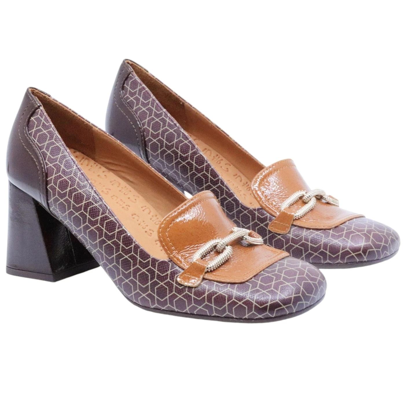 Mocassino con tacco Chie Mihara Sotel in pelle marrone scuro e ocra 