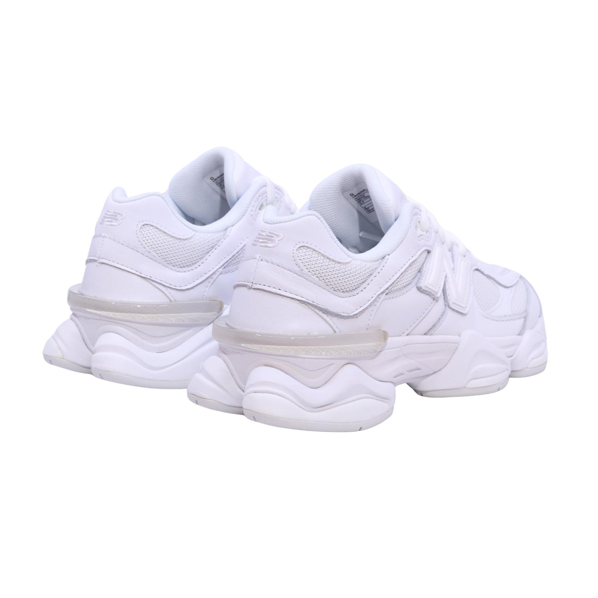 New Balance 9060 NRJ sneaker in pelle bianca 