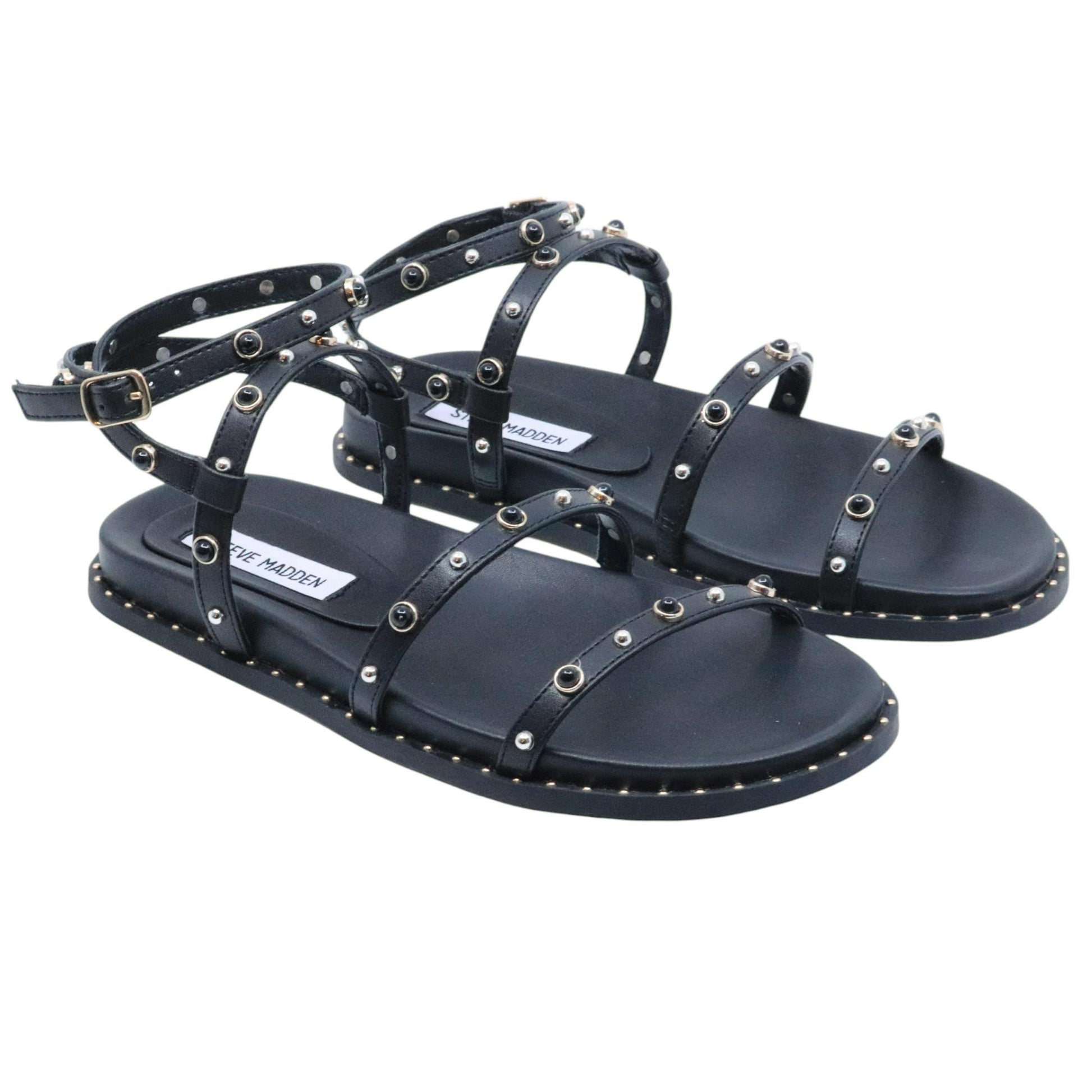 Sandalo Steve Madden Stormie in similpelle nera con borchie 