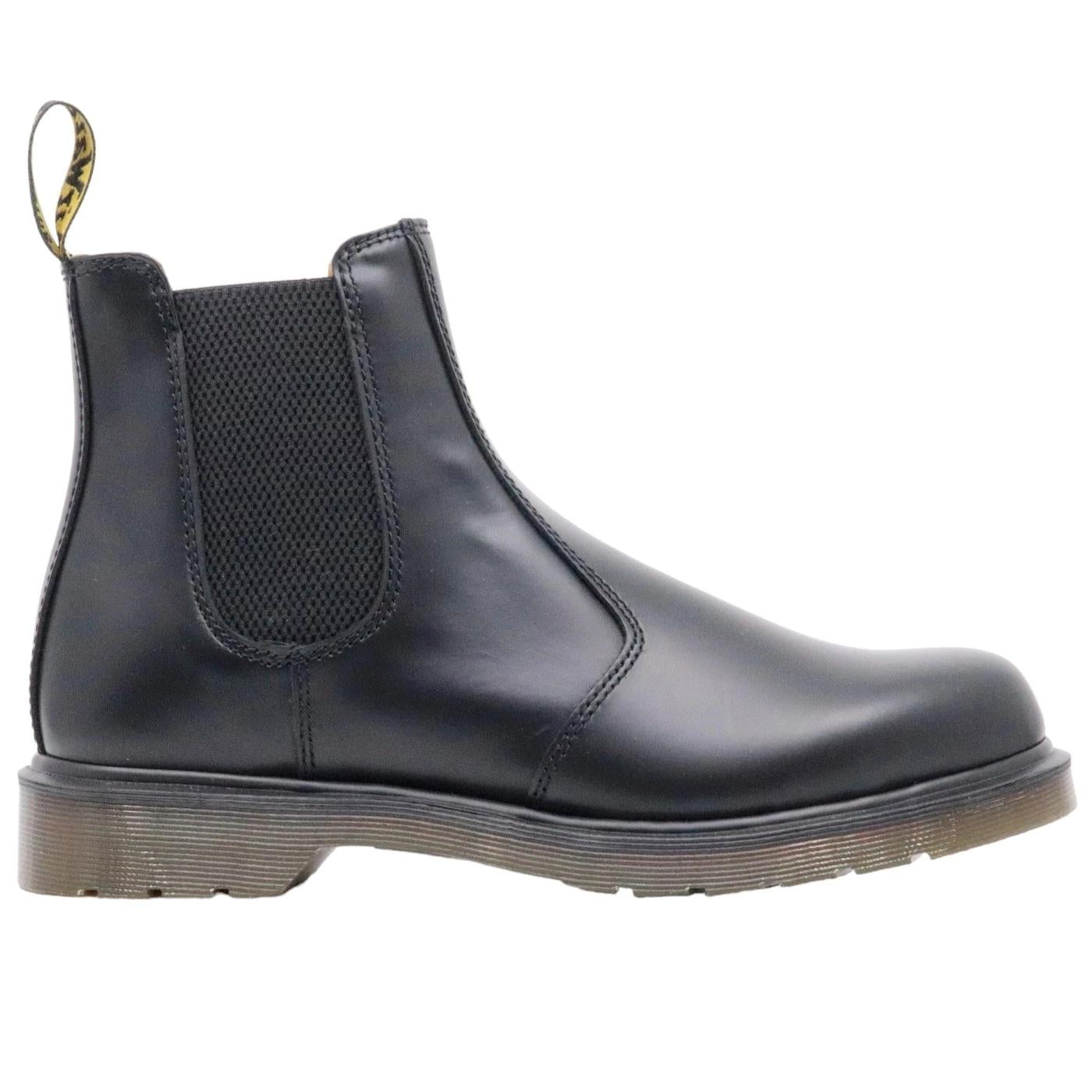 Dr. Martens 2976  Beatles in pelle smooth nera 