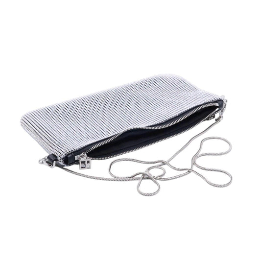 Pochette Rebelle Brighty rivestita con maglia di strass di colore iridescente 