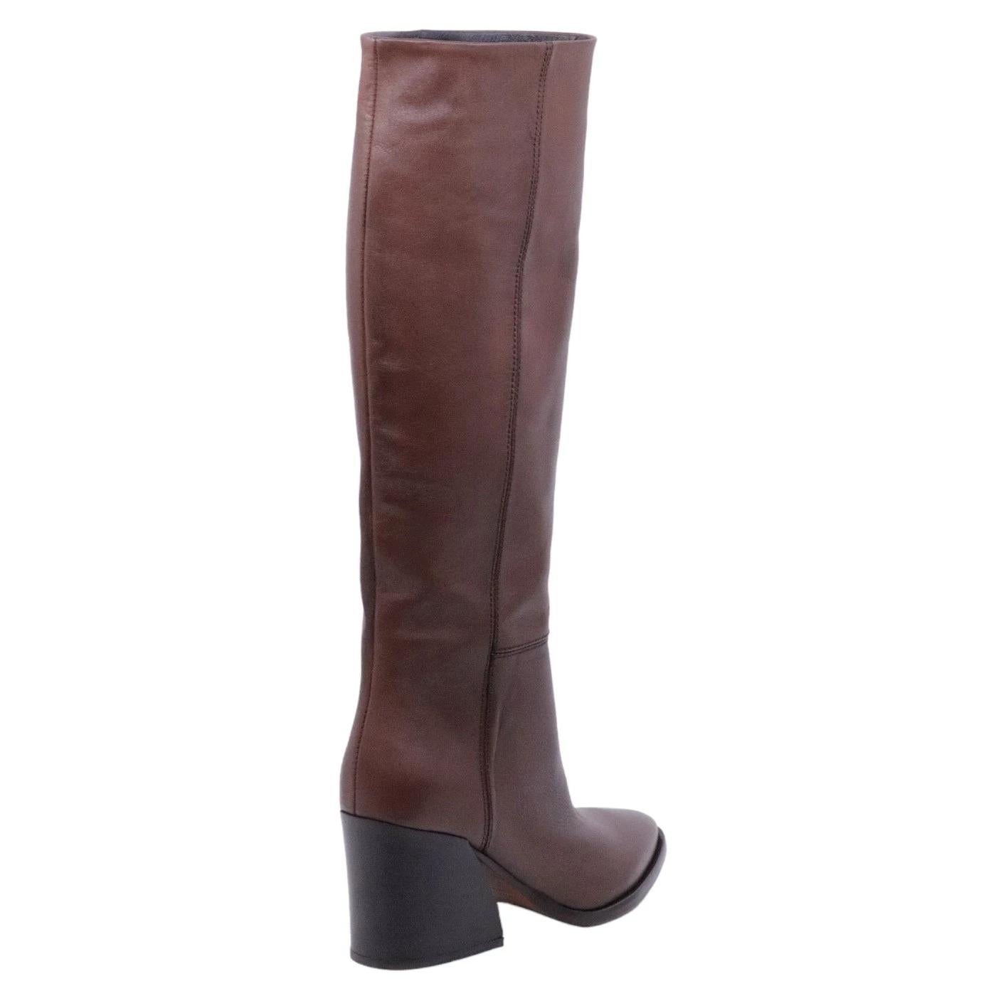 Stivale donna Curiositè 1634 in pelle in colore marrone 