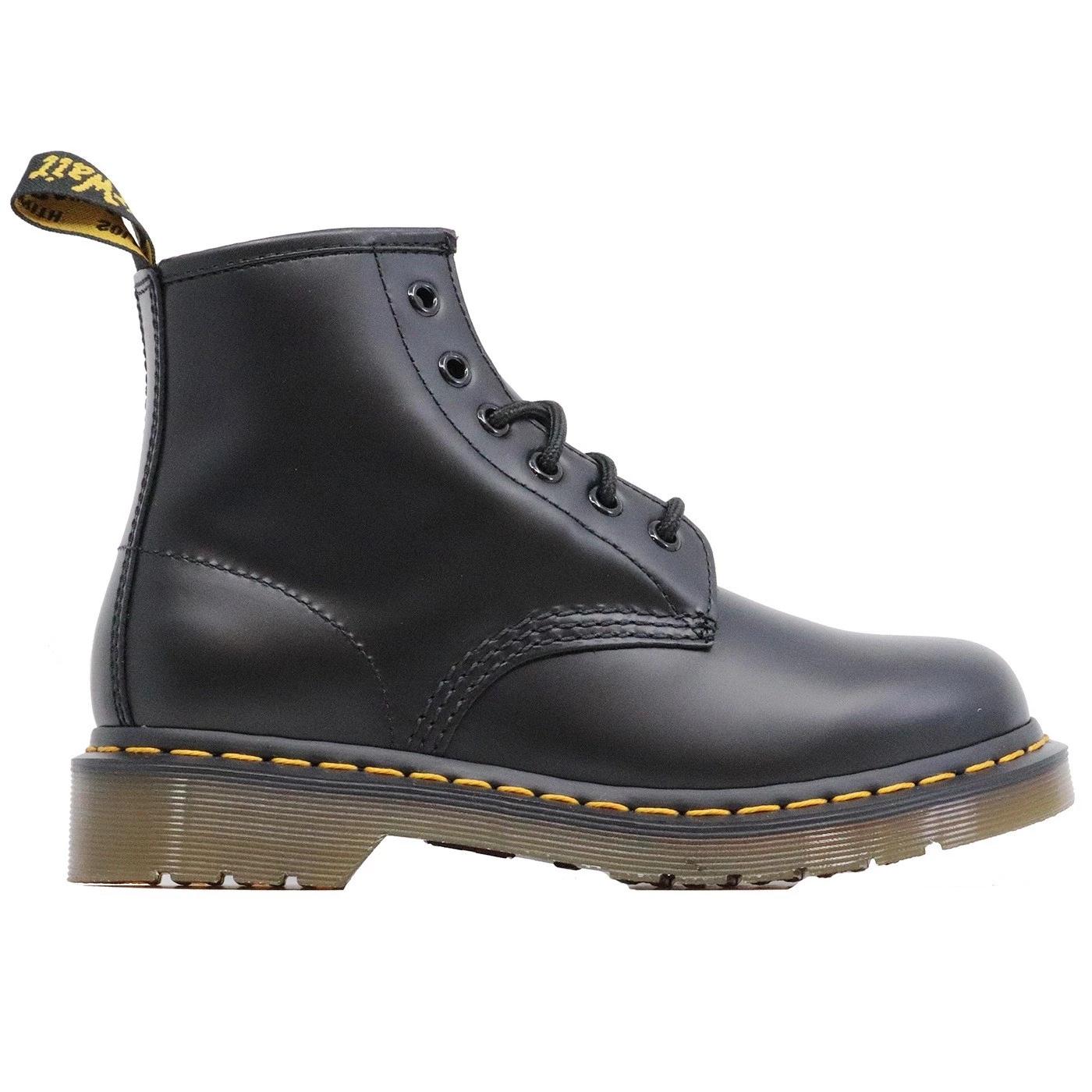 Dr. Martens 101 YS Anfibio in pelle smooth nera 