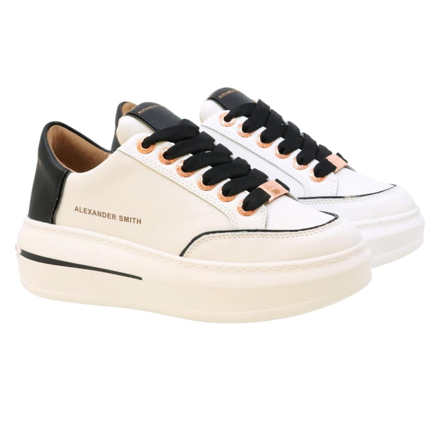 Sneaker donna Alexander Smith Lancaster in pelle bianca e nera 