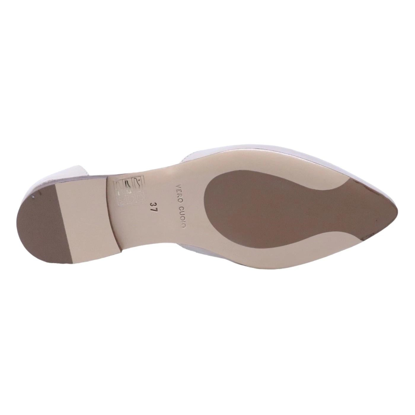 Ballerina donna Triver Flight realizzato in pelle nappata di colore avorio 