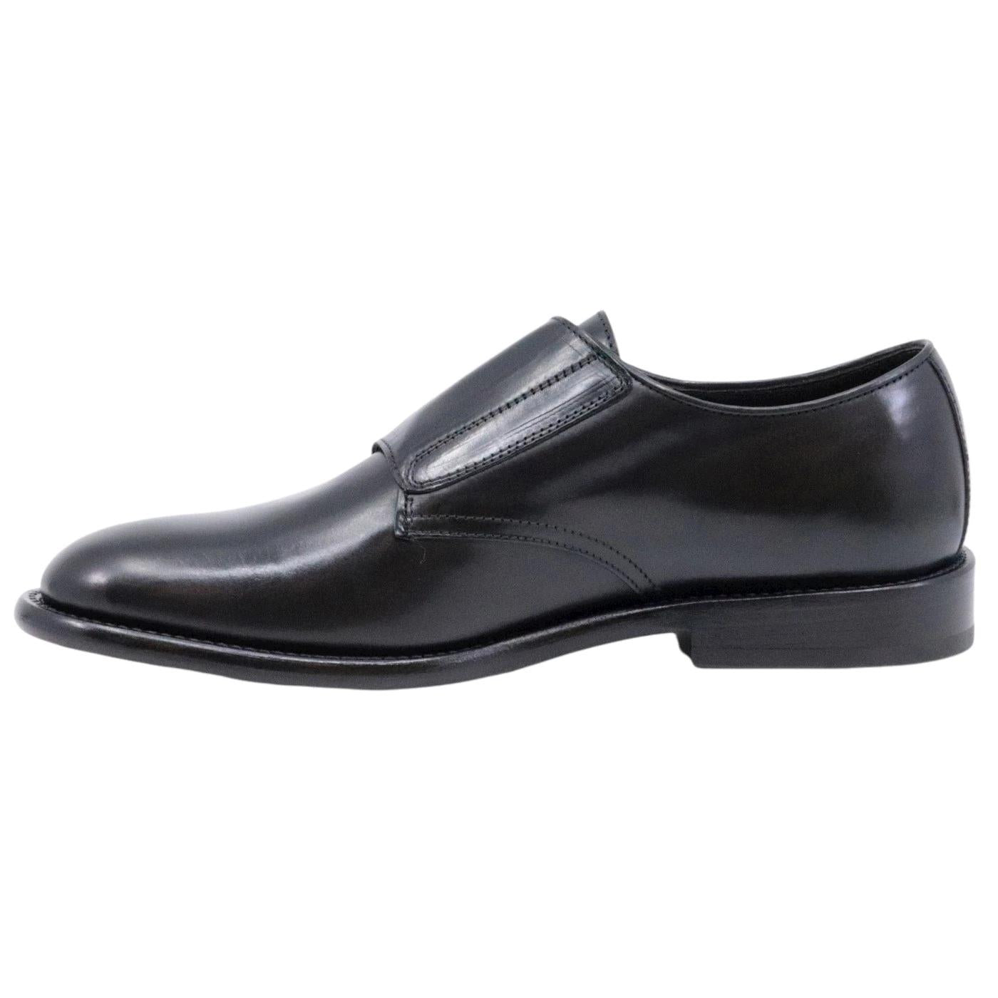 Scarpa uomo con doppia fibbia di Corvari in pelle nera 