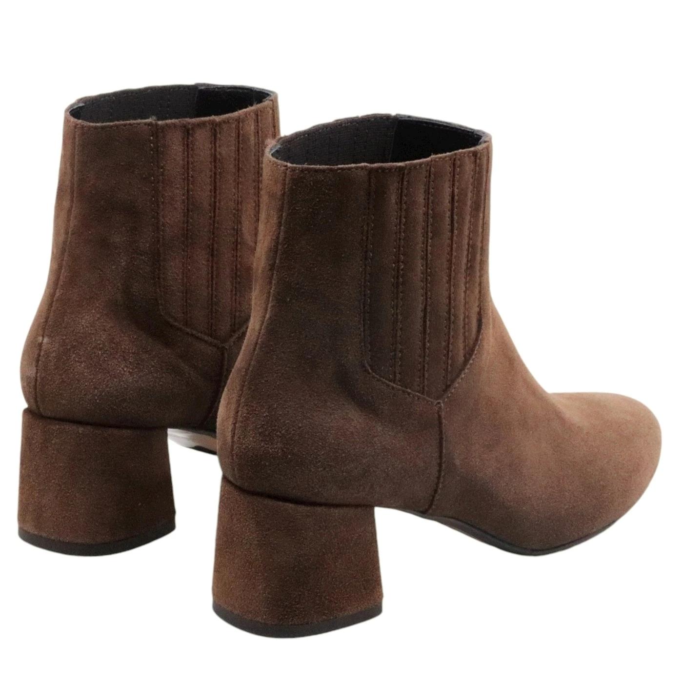 Stivaletto donna Anna F 9939 in camoscio marrone 