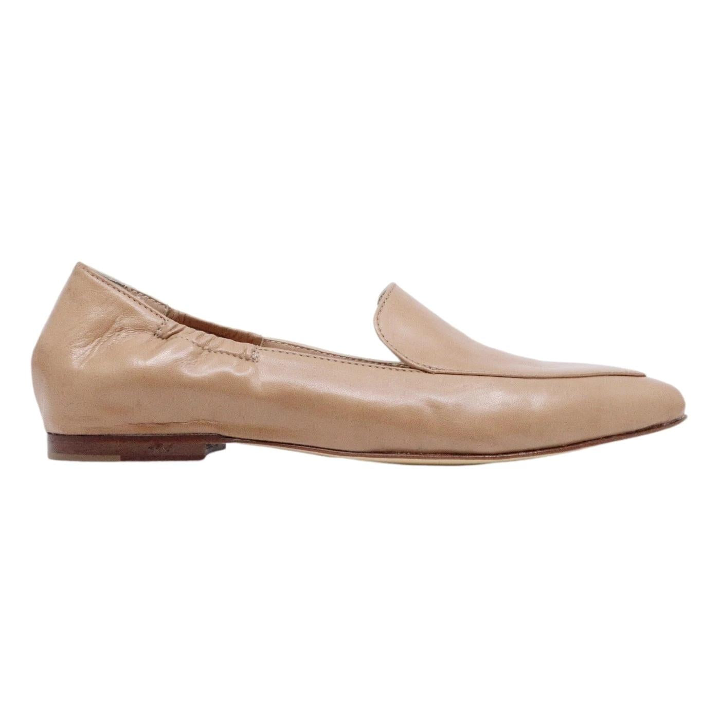 Mocassino donna Triver Flight realizzato in pelle nappata di colore sabbia 