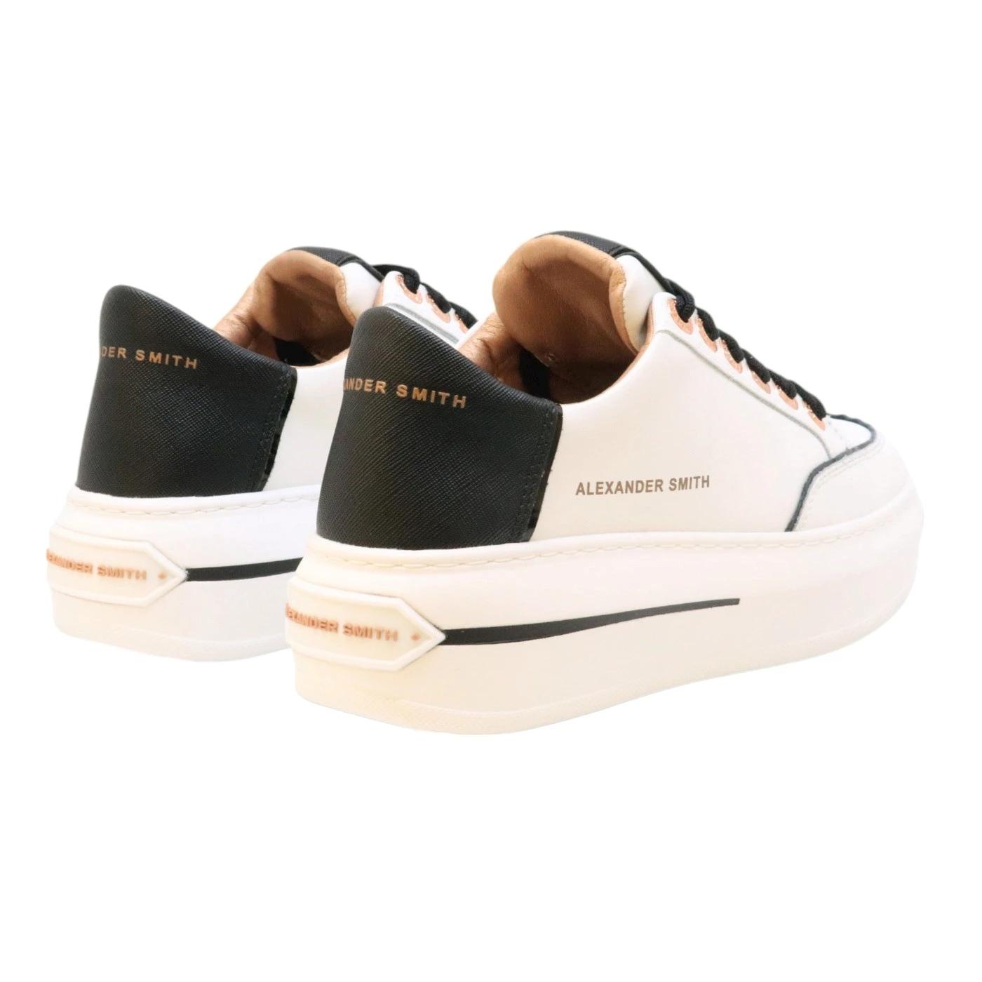 Sneaker donna Alexander Smith Lancaster in pelle bianca e nera 