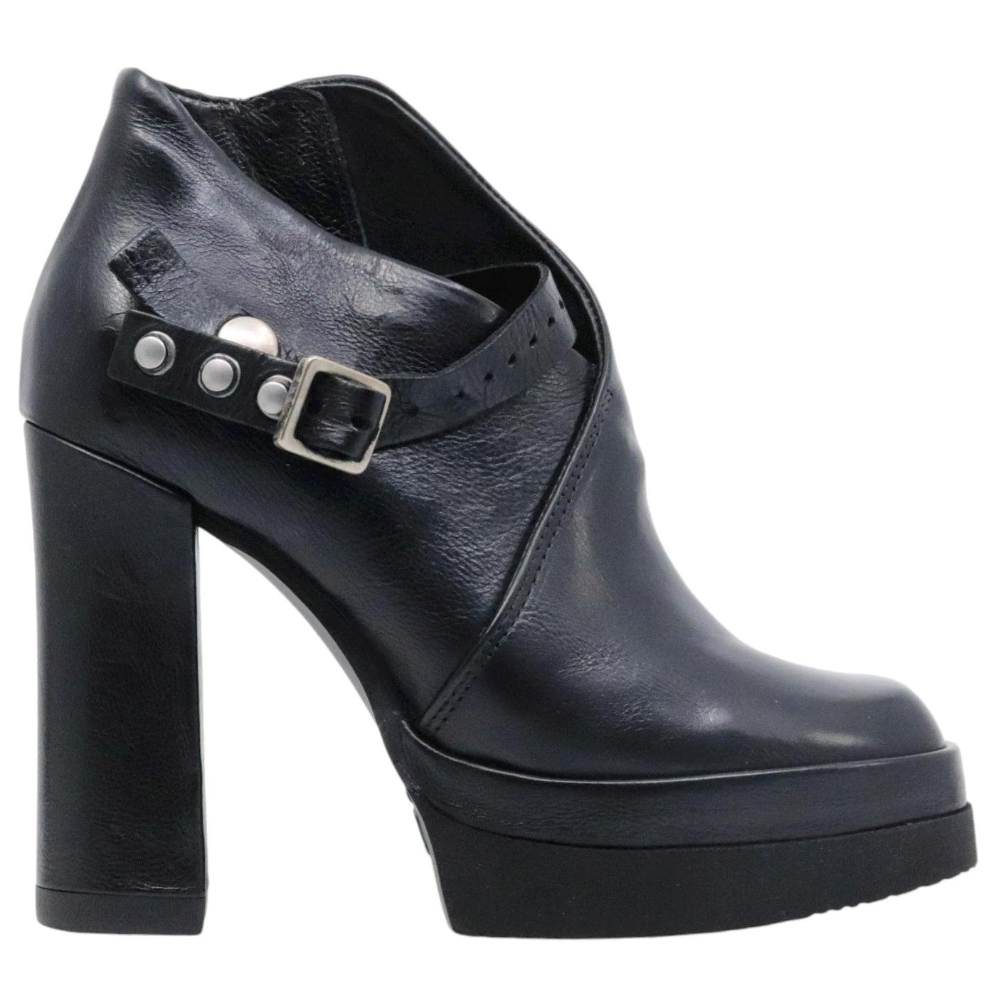 Tronchetto donna AS98 A53125 in pelle nera 