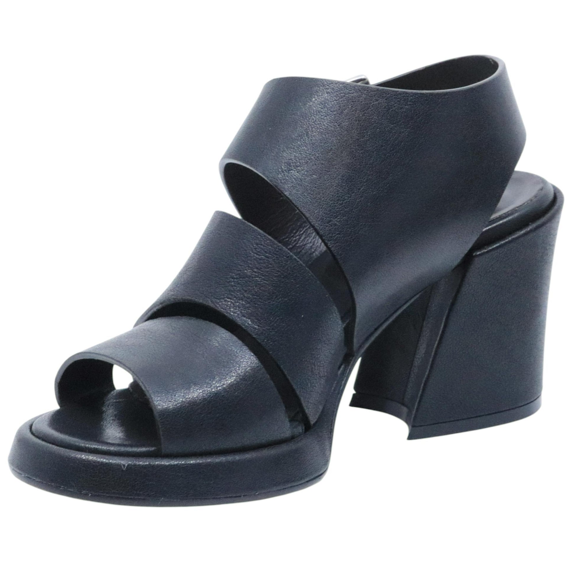 Sandalo con tacco Curiositè 2740 in pelle nera 