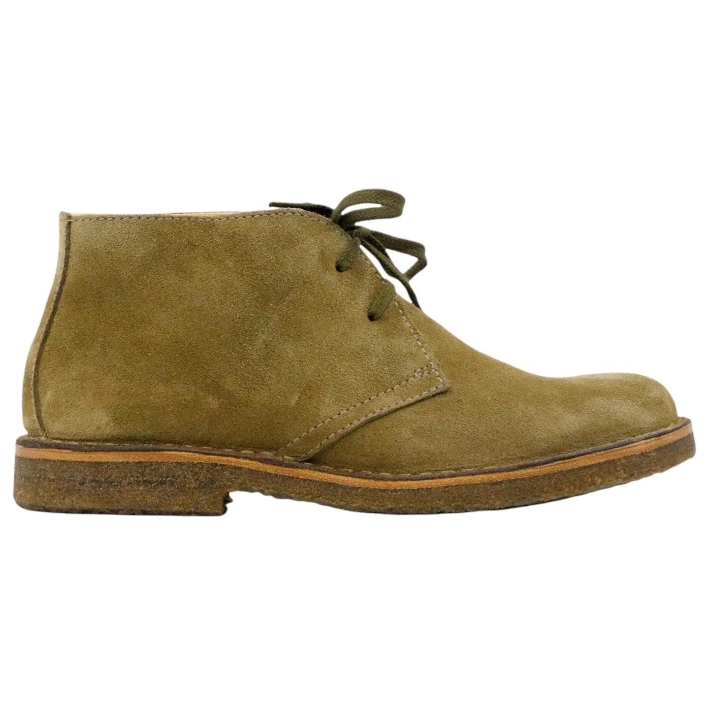 Polacchino Astorflex da uomo realizzato in pelle scamosciata di colore verde militare 
