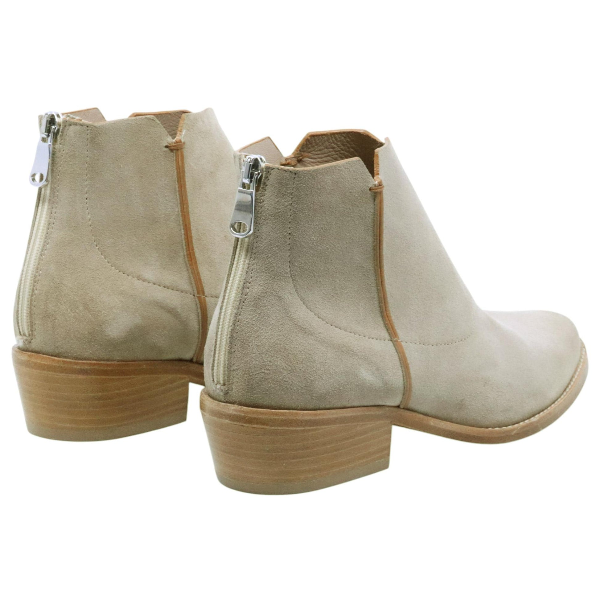 Stivaltto texano donna Curiositè 2717 in camoscio taupe e cuciture laterali 