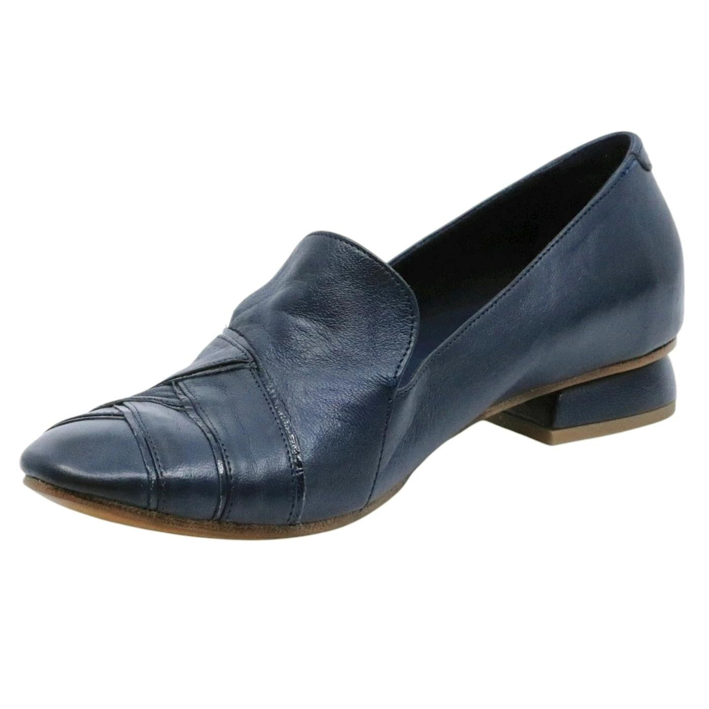 Mocassino donna Kudetà 414700 in pelle blu e dettaglia in nero 